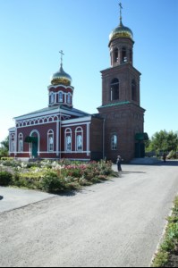 Божественная литургия в храме святых первоверховных апостолов Петра и Павла г. Красноармейска