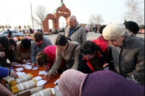 Божественная литургия и панихида в храме во имя святителя и чудотворца Николая на Елшанском кладбище г.Саратова