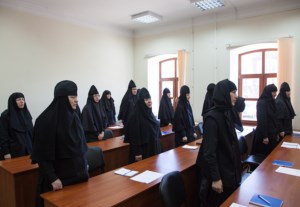В Саратовской семинарии начали работу курсы базовой подготовки в области богословия для монашествующих