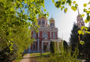 Всенощное бдение в храме в честь Покрова Пресвятой Богородицы г.Саратова