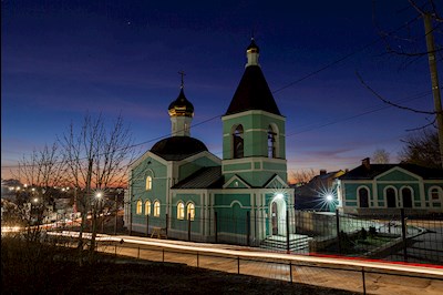 Божественная литургия в храме во имя святых бессребреников и чудотворцев Космы и Дамиана г. Саратова
