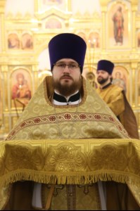 Божественная литургия в храме святителя Иоанна Златоуста в п. Зональный г.Саратова