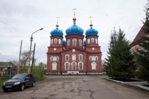 Божественная литургия в храме в честь Покрова Пресвятой Богородицы г. Петровска