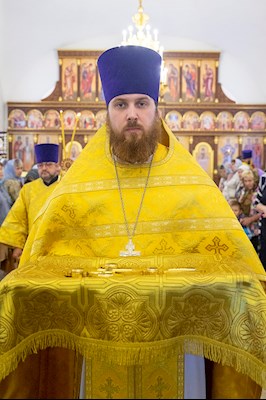 Божественная литургия в храме во имя святителя Николая Японского г. Саратова