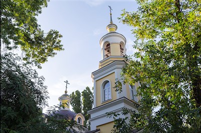Божественная литургия в храме во имя пророка Божия Илии на Ильинской площади г. Саратова