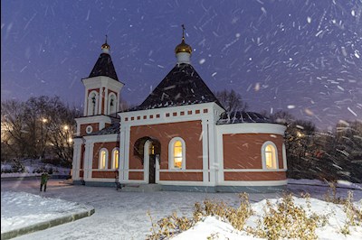 Божественная литургия в храме святых Царственных страстотерпцев г. Саратова