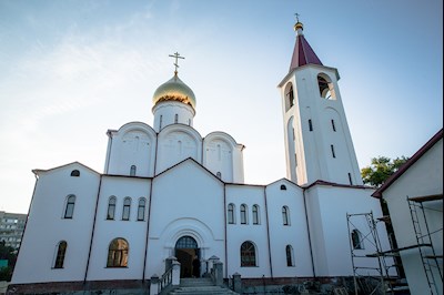 Божественная литургия в храме святителя Тихона, Епископа Воронежского, Задонского чудотворца г. Саратова