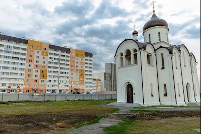 Божественная литургия в храме в честь Нерукотворного Образа Спасителя г .Саратова