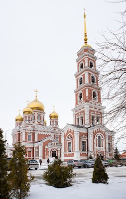 Митрополит Игнатий совершил вечернее богослужение с чином прощения в Покровском соборе г. Саратова