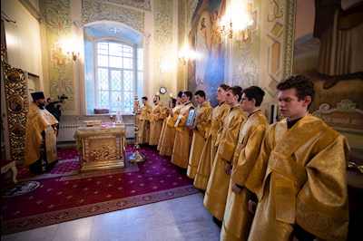 Митрополит Игнатий совершил всенощное бдение в Покровском соборе г. Саратова