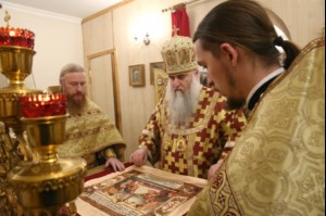 Божественная литургия в храме в честь иконы Божией Матери «Скоропослушница» г. Шиханы Вольского района