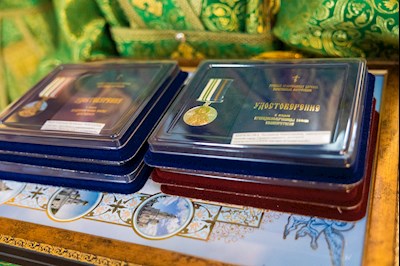 Митрополит Игнатий совершил Божественную литургию в Духосошественском соборе г. Саратова