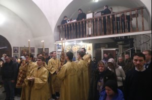 Божественная литургия в храме во имя святителя и чудотворца Николая на Елшанском кладбище г. Саратова