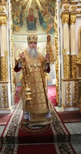 Божественная литургия в храме во имя Всех святых, в земле Российской просиявших, г.Саратова