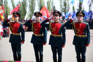 Митрополит Лонгин принял участие в торжественных мероприятиях в парке Победы на Соколовой горе