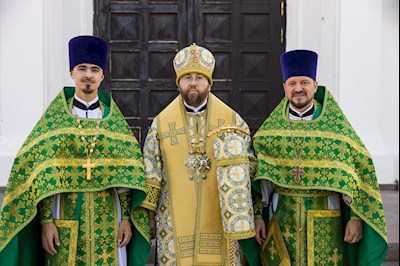 Митрополит Игнатий совершил Божественную литургию в Духосошественском соборе г. Саратова
