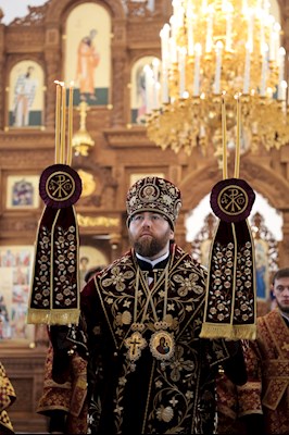 Божественная литургия в храме новомучеников и исповедников Саратовских г. Саратова