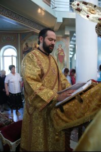 Божественная литургия в храме во имя Всех святых, в земле Российской просиявших, г.Саратова