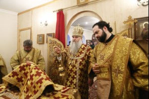Божественная литургия в храме в честь иконы Божией Матери «Скоропослушница» г. Шиханы Вольского района