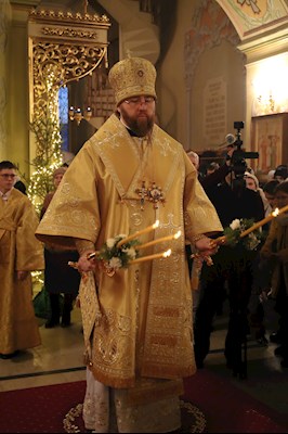 Великая рождественская вечерня в Покровском соборе г. Саратова
