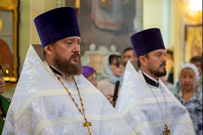 Митрополит Игнатий совершил Божественную литургию в Покровском соборе г. Саратова