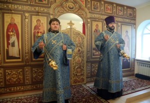 Божественная литургия в храме в честь иконы Божией Матери «Скоропослушница» гор.Шиханы Вольского района