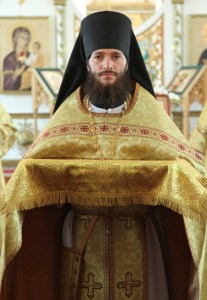 Божественная литургия в Спасо-Преображенском мужском монастыре Саратова