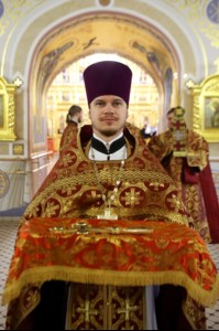 Божественная литургия в Свято-Троицком кафедральном соборе г. Саратова