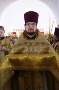 Божественная литургия в храме во имя святителя и чудотворца Николая р.п. Базарный Карабулак