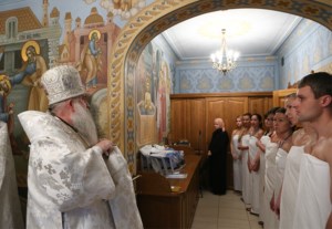 Крещальная литургия в Свято-Троицком кафедральном соборе г.Саратова