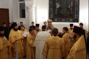 Божественная литургия в храме в честь иконы Божией Матери «Утоли моя печали»