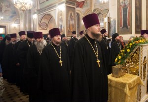 Божественная литургия в Свято-Троицком кафедральном соборе г. Покровска