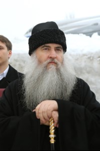 Митрополит Лонгин поздравил курсантов и командование вольского военного института с Днем защитника Отечества