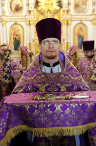 Божественная литургия и панихида в храме во имя Всех Святых, в земле Российской просиявших г. Саратова