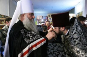 Литургия Преждеосвященных Даров в храме во имя святителя Тихона, Епископа Воронежского, Задонского чудотворца г.Саратова