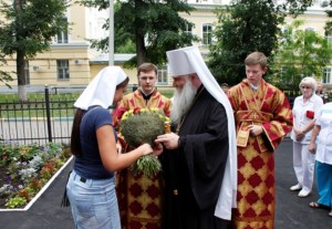 Всенощное бдение в храме святого великомученика и целителя Пантелеимона г. Саратова