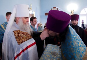 Божественная литургия в храме в честь Рождества Пресвятой Богородицы с. Ершовка (Муммовское) Аткарского района