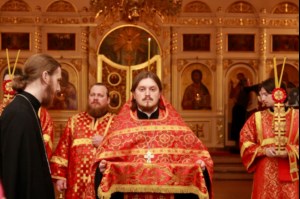 Всенощное бдение в Серафимовском храме Саратова