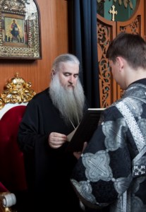 Утреня с чтением Великого канона преподобного Андрея Критского в храме в честь Сошествия Святого Духа г. Саратова
