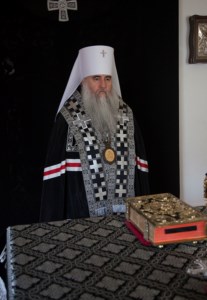 Утреннее богослужение на Архиерейском подворье — храме во имя святого апостола и евангелиста Иоанна Богослова при СПДС