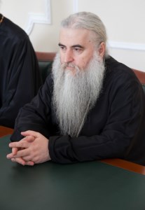 Митрополит Лонгин встретился с военным комиссаром области