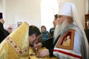 Великое освящение храма в честь святого благоверного князя Михаила Черниговского и боярина его Феодора г. Саратова