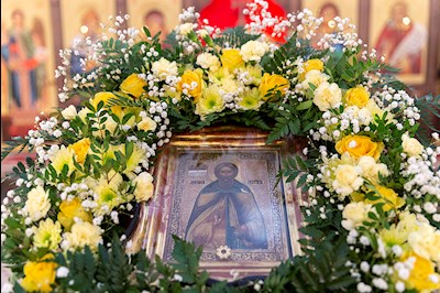 Божественная литургия в храме преподобного Сергия Радонежского г. Саратова