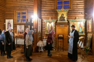 Божественная литургия в храме в честь Сретения Господня г.Саратова