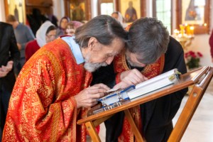 Божественная литургия в Свято-Алексиевском женском монастыре г. Саратова