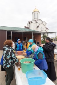 Божественная литургия в храме великомученика Георгия Победоносца г. Саратова