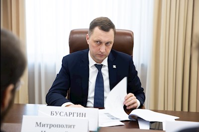 Митрополит Игнатий встретился с губернатором Саратовской области Романом Викторовичем Бусаргиным