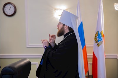 Митрополит Игнатий возглавил работу заседания Епархиального совета