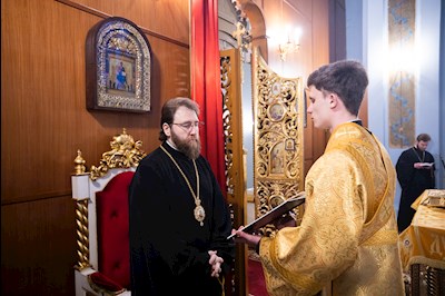 Митрополит Игнатий совершил всенощное бдение в Свято-Духовском соборе г. Саратова