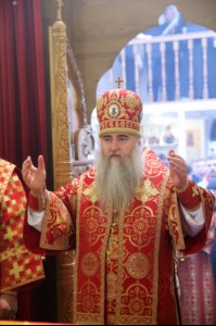 Божественная литургия и панихида в храме во имя святителя и чудотворца Николая на Елшанском кладбище г.Саратова